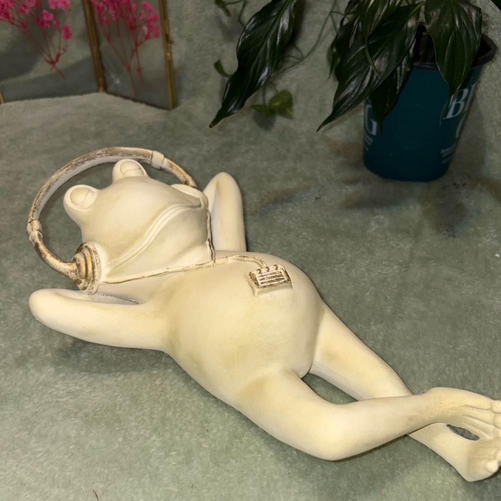 Relaxed Frog Figurine with Headphones